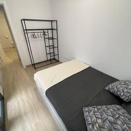 Nuevo En * Fuengirola